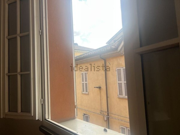 appartamento in vendita a Reggio nell'Emilia in zona Città Storica