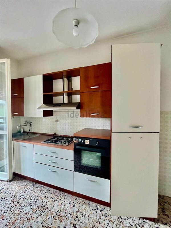 appartamento in vendita a Reggio nell'Emilia in zona Ospizio