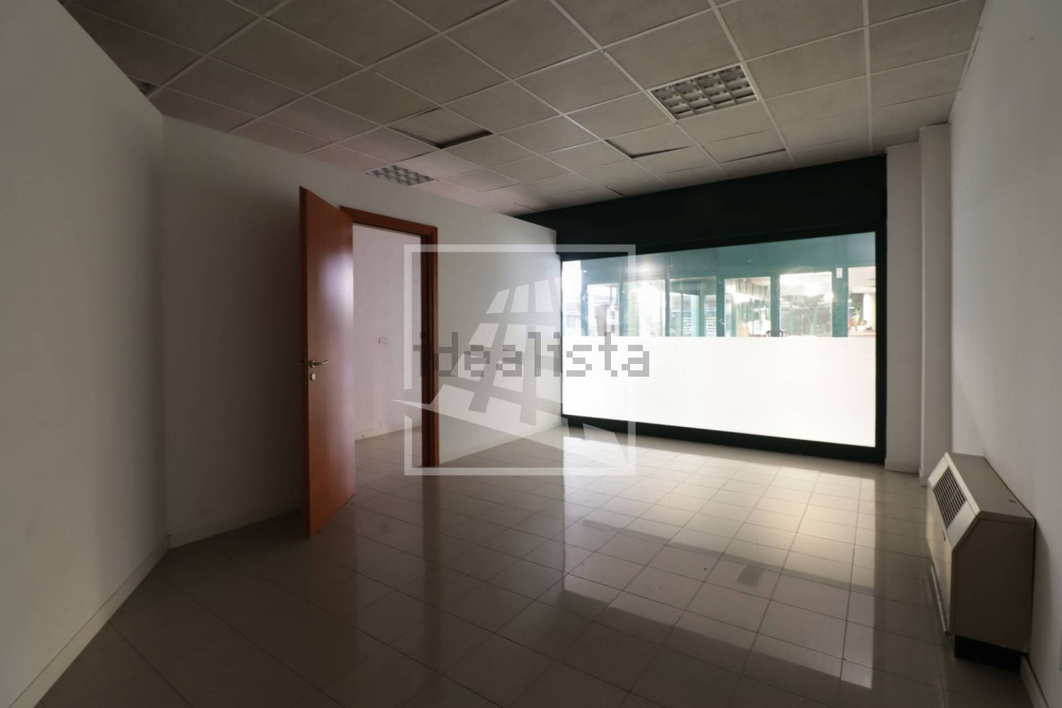 locale commerciale in vendita a Reggio nell'Emilia