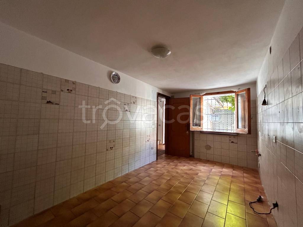 casa indipendente in vendita a Reggio nell'Emilia in zona Cadè / Gaida