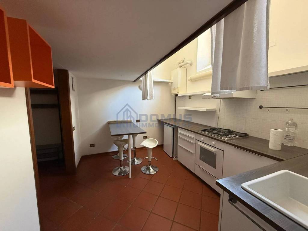 appartamento in vendita a Reggio nell'Emilia in zona Città Storica