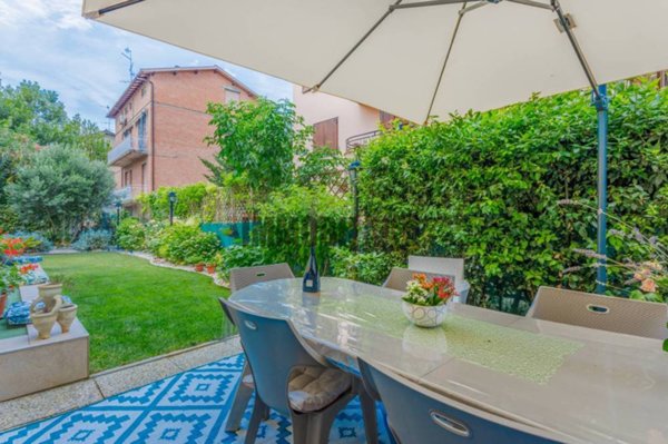 appartamento in vendita a Reggio nell'Emilia in zona Città Storica