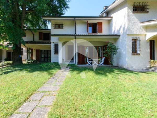 casa indipendente in vendita a Reggio nell'Emilia in zona Città Storica
