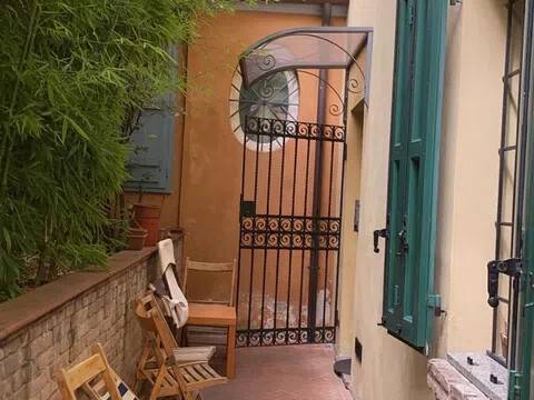 appartamento in vendita a Reggio nell'Emilia in zona Città Storica