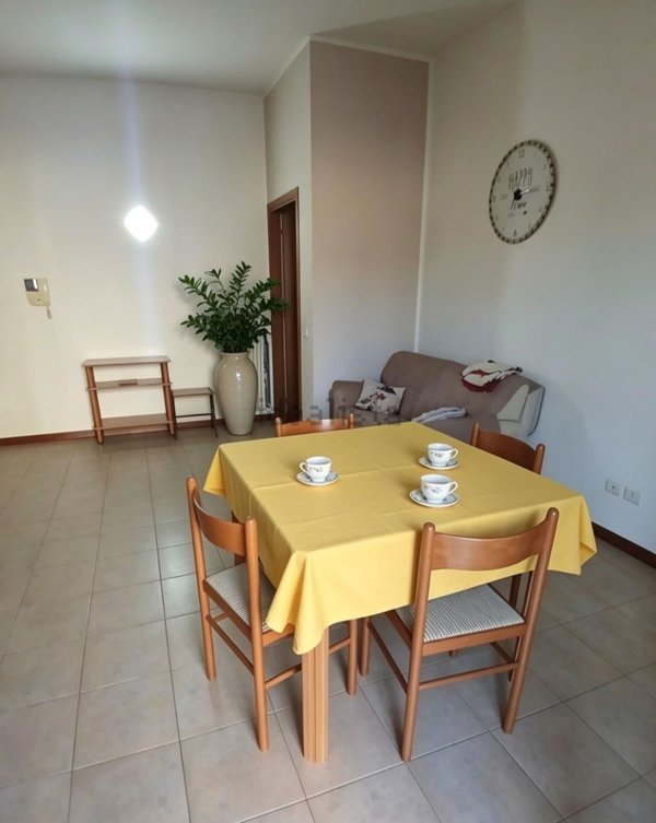 appartamento in vendita a Reggio nell'Emilia in zona Ospizio