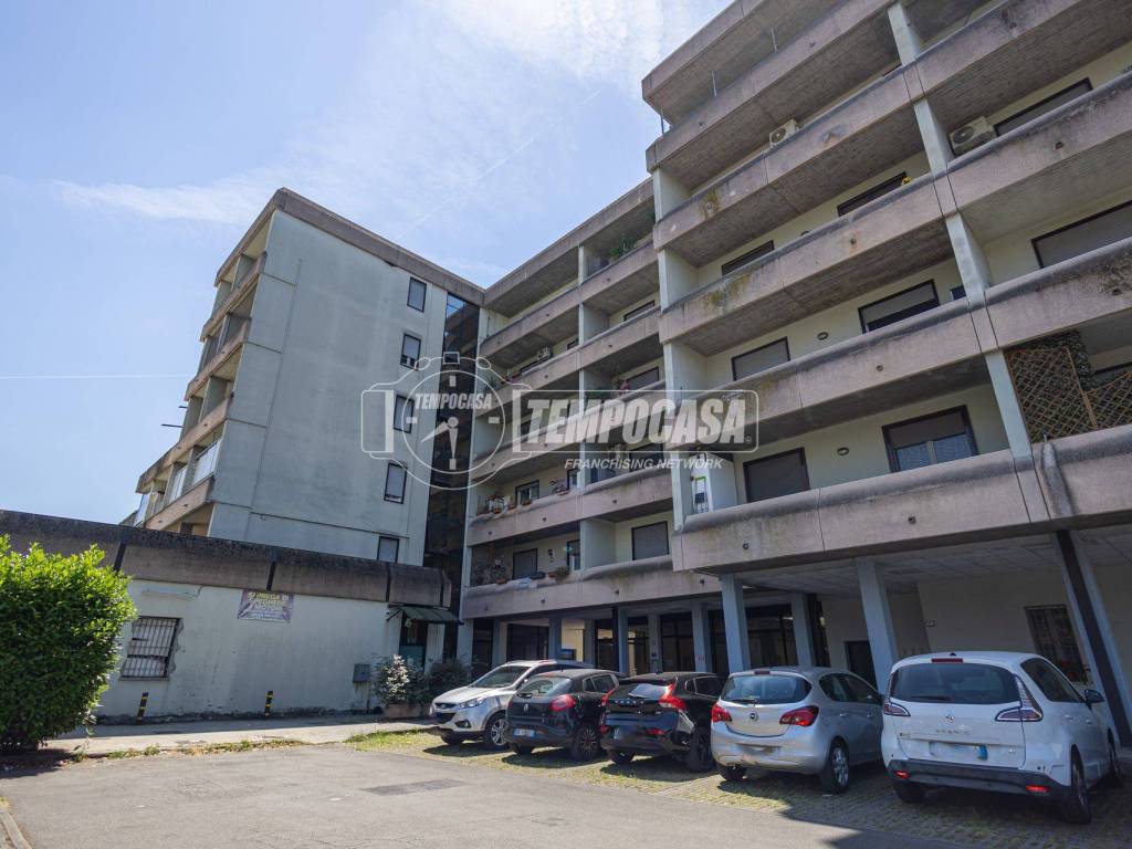 appartamento in vendita a Reggio nell'Emilia in zona Compagnoni / Migliolungo