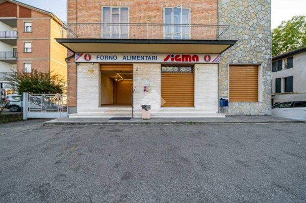 casa indipendente in vendita a Reggio nell'Emilia in zona Pieve Modolena