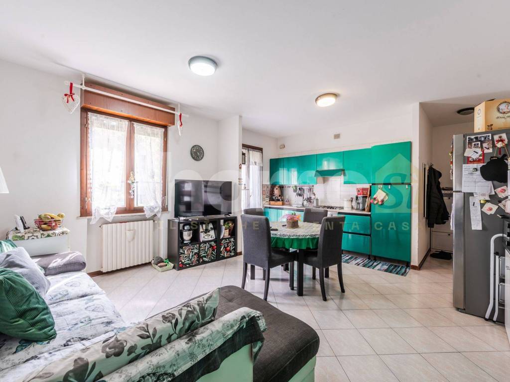 appartamento in vendita a Reggio nell'Emilia in zona Mirabello