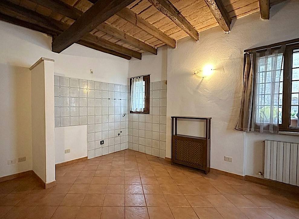 appartamento in vendita a Reggio nell'Emilia in zona Gattaglio