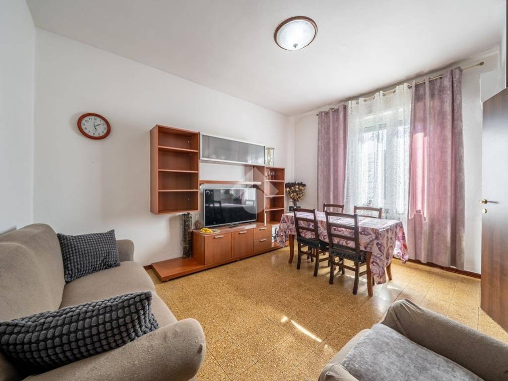 appartamento in vendita a Reggio nell'Emilia in zona Regina Pacis