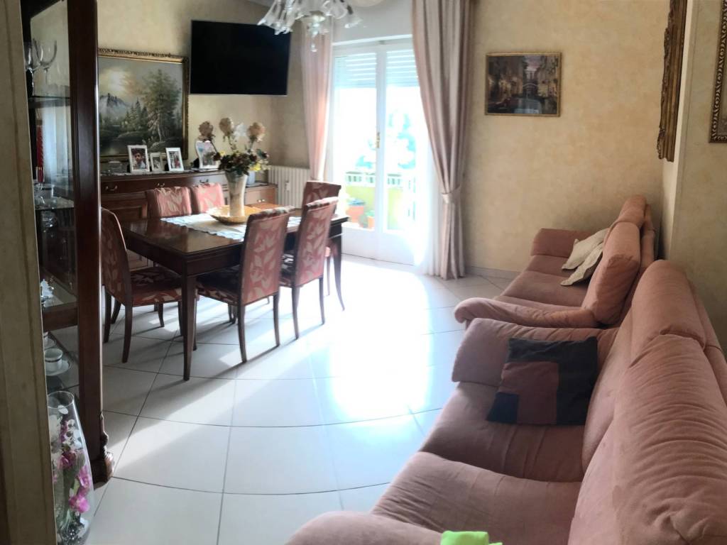 appartamento a Reggio nell'Emilia in zona San Pellegrino / Villa Canali