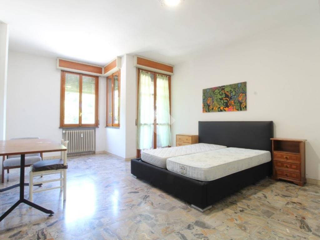 appartamento in vendita a Reggio nell'Emilia in zona Ospizio