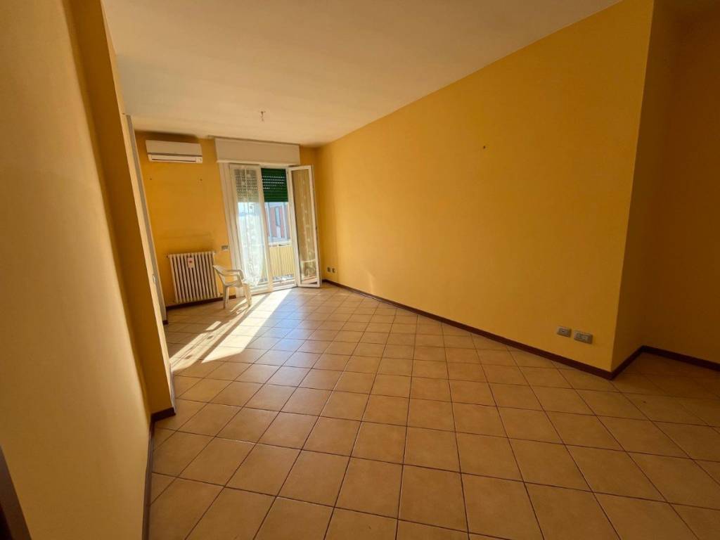 appartamento in vendita a Reggio nell'Emilia in zona Ospizio