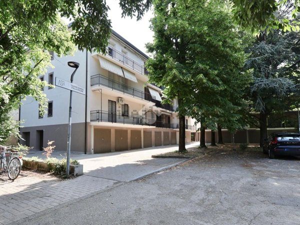 appartamento in vendita a Reggio nell'Emilia in zona Santa Croce
