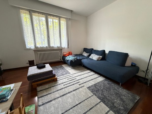 appartamento in vendita a Reggio nell'Emilia in zona Stranieri / Bazzarola