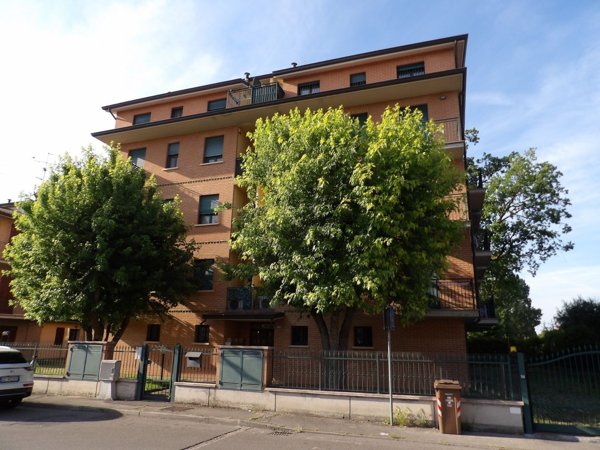 appartamento in vendita a Reggio nell'Emilia in zona Pieve Modolena