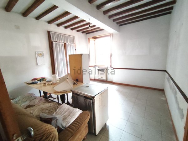 casa indipendente in vendita a Reggio nell'Emilia in zona Santa Croce
