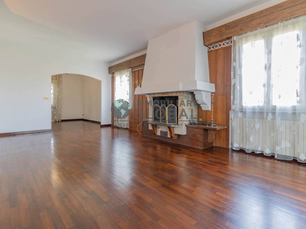 appartamento in vendita a Reggio nell'Emilia in zona Regina Pacis