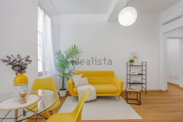 appartamento in vendita a Reggio nell'Emilia in zona Città Storica