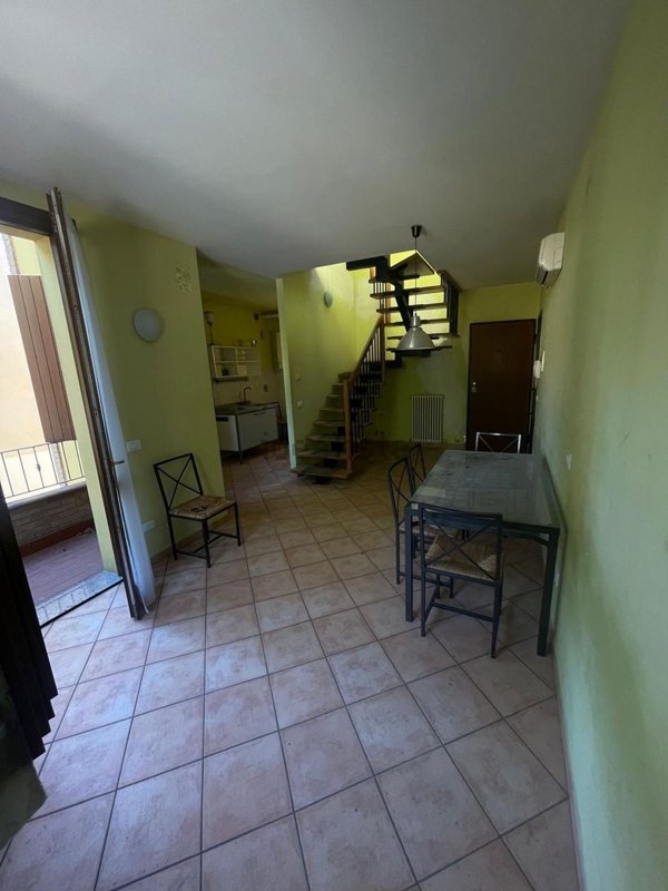 appartamento a Reggio nell'Emilia in zona San Pellegrino / Villa Canali