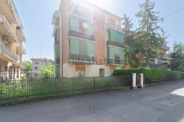 appartamento in vendita a Reggio nell'Emilia in zona Regina Pacis