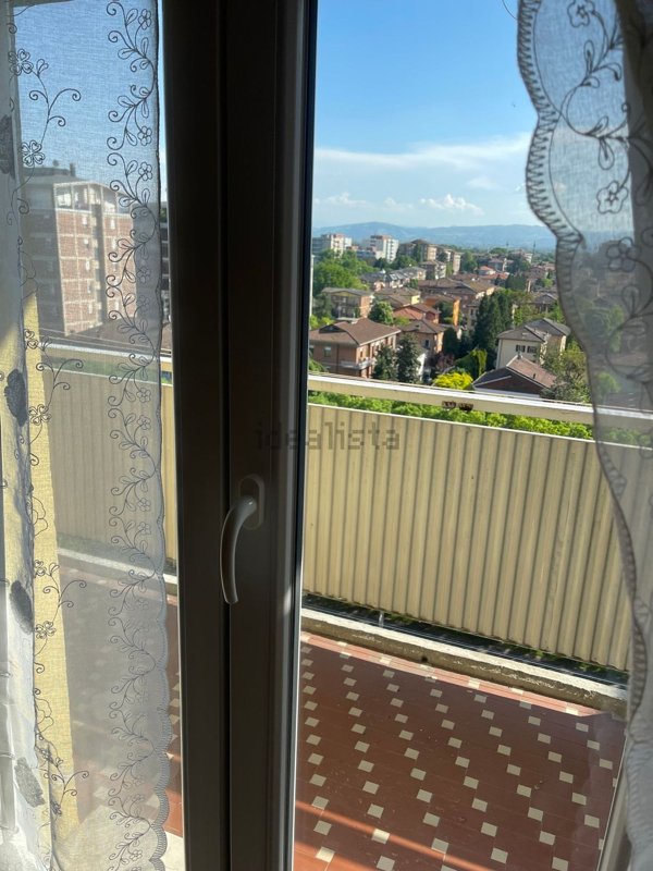 appartamento in vendita a Reggio nell'Emilia in zona Ospizio