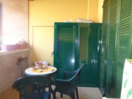 casa indipendente a Reggio nell'Emilia in zona San Pellegrino / Villa Canali