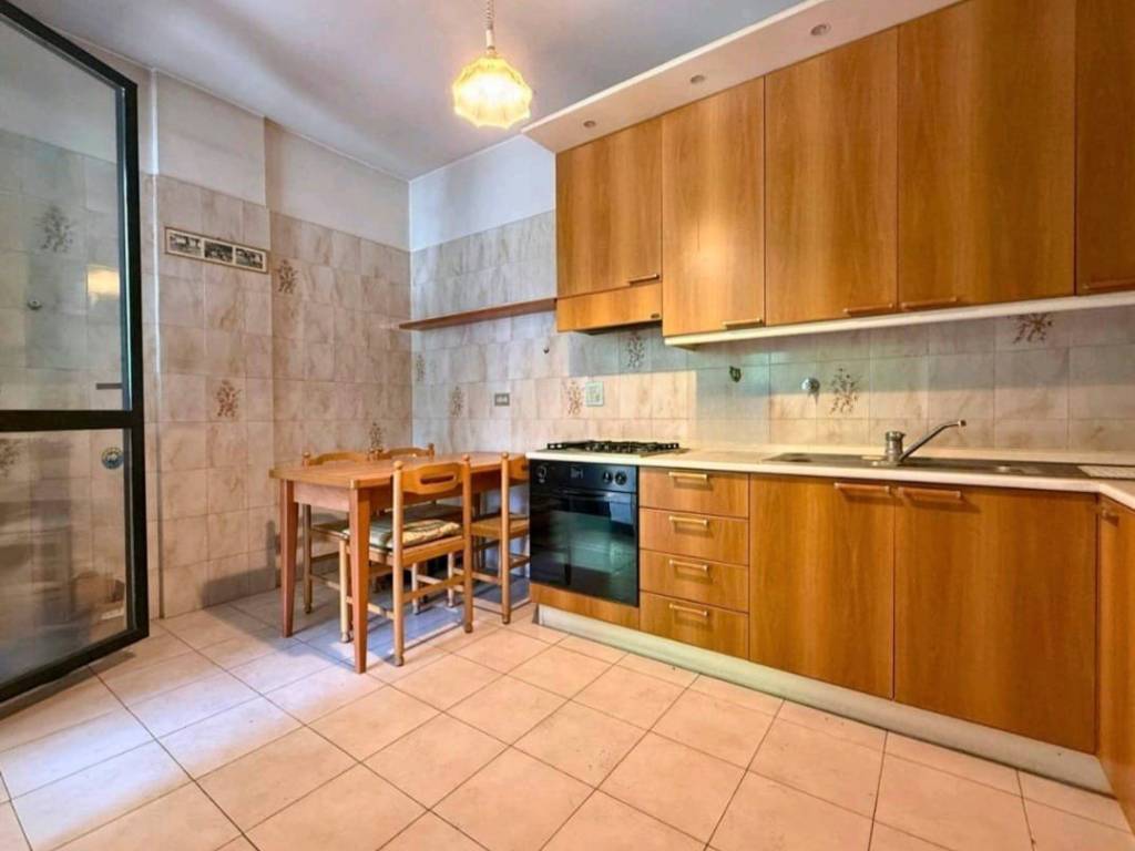 appartamento in vendita a Reggio nell'Emilia in zona Mirabello
