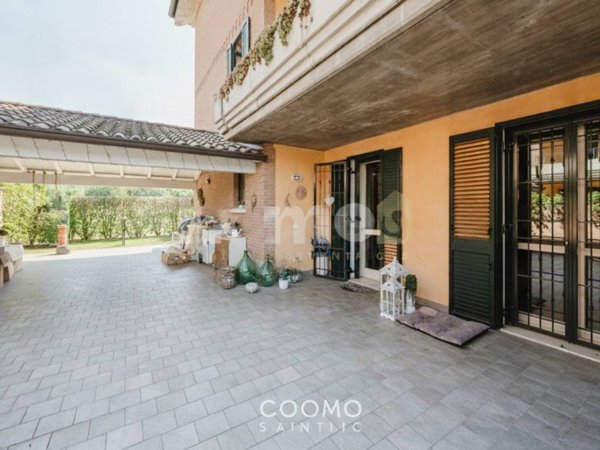 casa indipendente in vendita a Reggio nell'Emilia in zona Buco del Signore