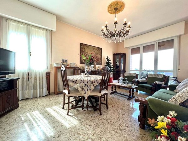 appartamento in vendita a Reggio nell'Emilia in zona Belvedere