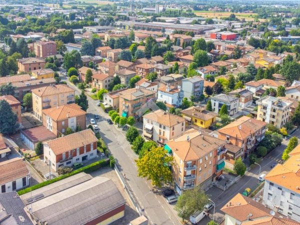 appartamento in vendita a Reggio nell'Emilia in zona Carrozzone