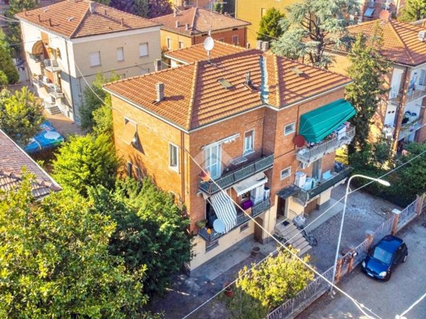 appartamento in vendita a Reggio nell'Emilia in zona Carrozzone