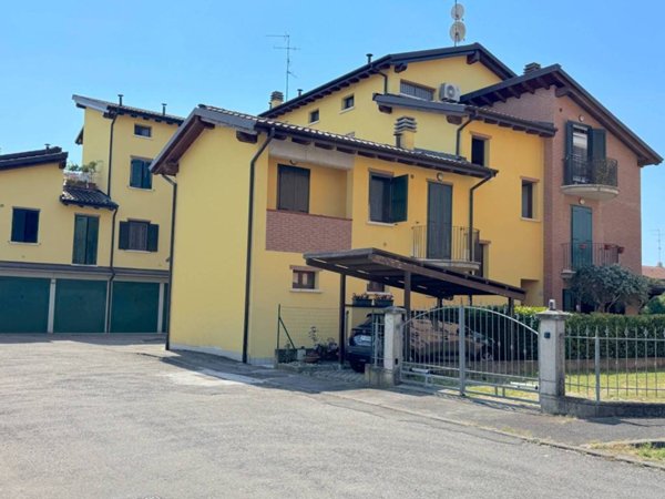 appartamento in vendita a Reggio nell'Emilia in zona Pieve Modolena