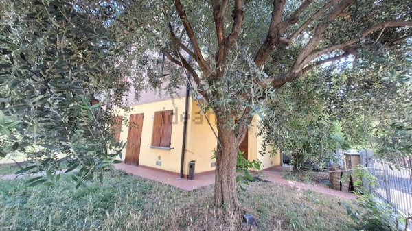 appartamento a Reggio nell'Emilia in zona San Pellegrino / Villa Canali