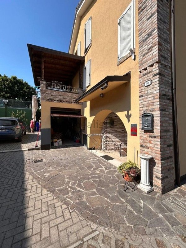 appartamento in vendita a Reggio nell'Emilia in zona Santa Croce