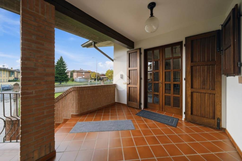 casa indipendente in vendita a Reggio nell'Emilia in zona Coviolo