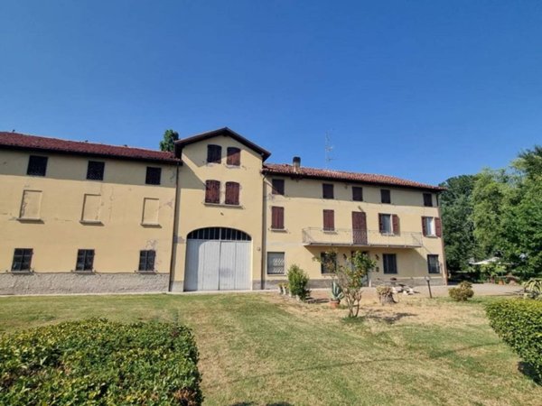 casa indipendente in vendita a Reggio nell'Emilia