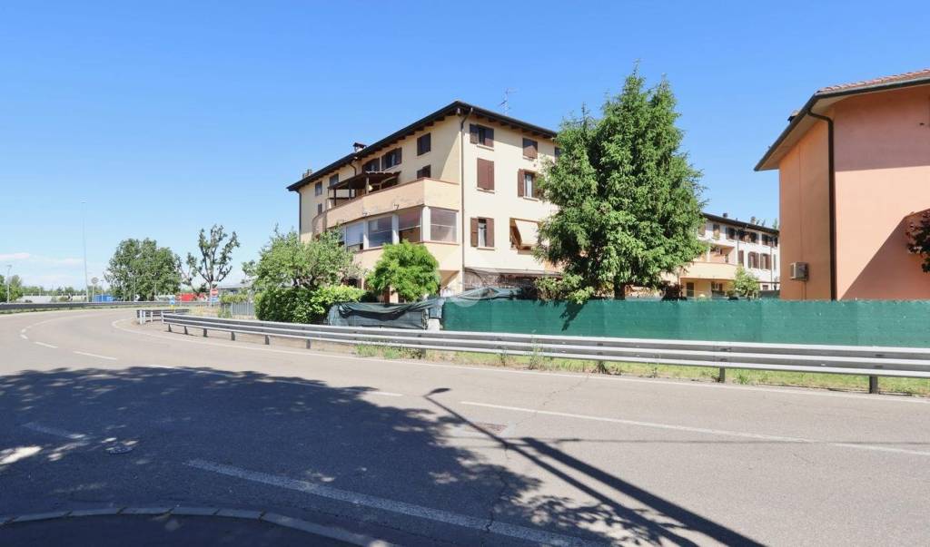 appartamento in vendita a Reggio nell'Emilia in zona Roncocesi
