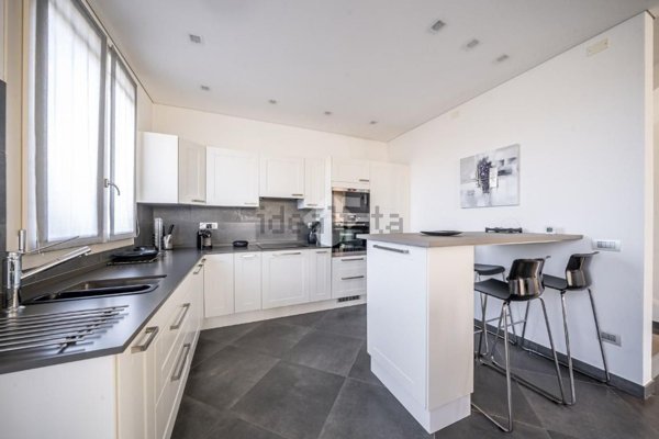 casa indipendente in vendita a Reggio nell'Emilia
