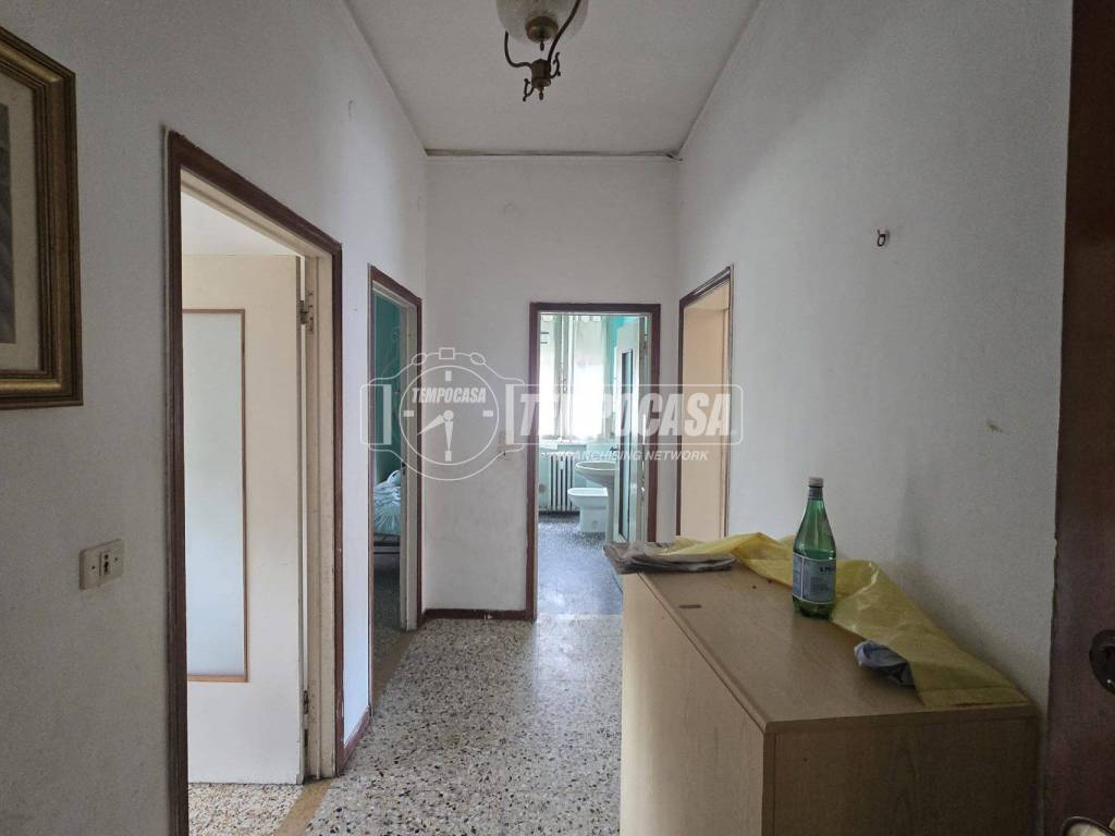 appartamento in vendita a Reggio nell'Emilia in zona Città Storica