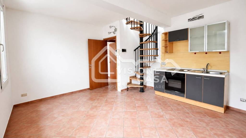 appartamento in vendita a Reggio nell'Emilia in zona Santa Croce