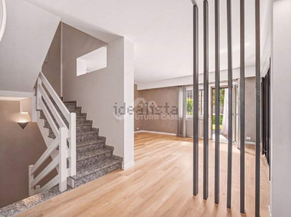 casa indipendente in vendita a Reggio nell'Emilia in zona Buco del Signore