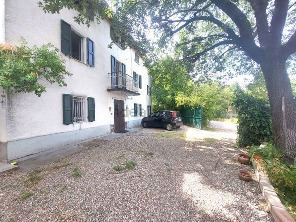 appartamento in vendita a Reggio nell'Emilia in zona Pieve Modolena