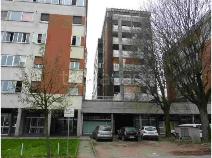 casa indipendente in vendita a Reggio nell'Emilia