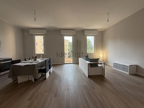 appartamento in vendita a Reggio nell'Emilia in zona Mirabello