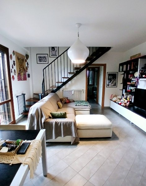 appartamento in vendita a Reggio nell'Emilia in zona Cavazzoli