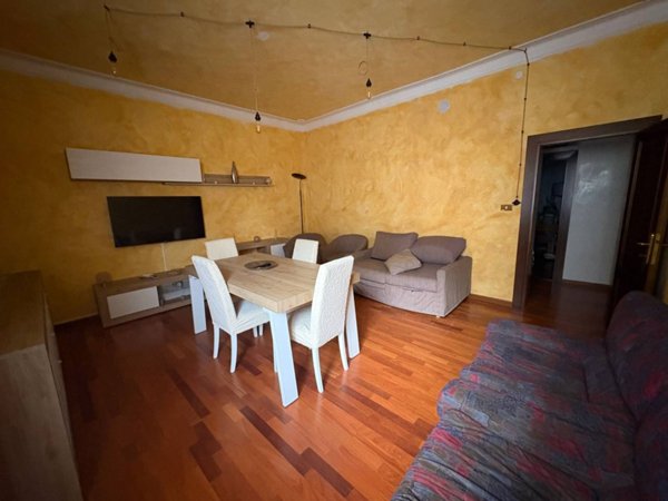 appartamento in vendita a Reggio nell'Emilia in zona Città Storica