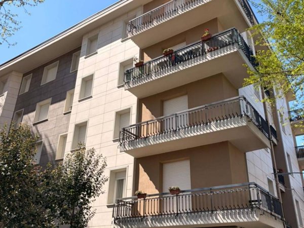 appartamento in vendita a Reggio nell'Emilia in zona Mirabello