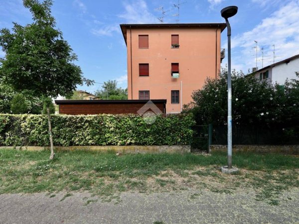 appartamento in vendita a Reggio nell'Emilia in zona Santa Croce
