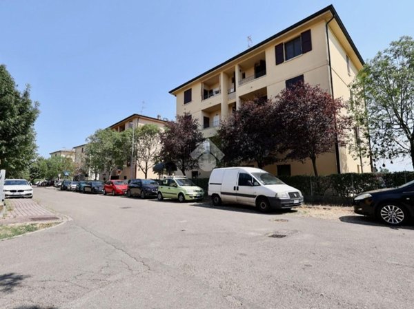 appartamento in vendita a Reggio nell'Emilia in zona Massenziatico